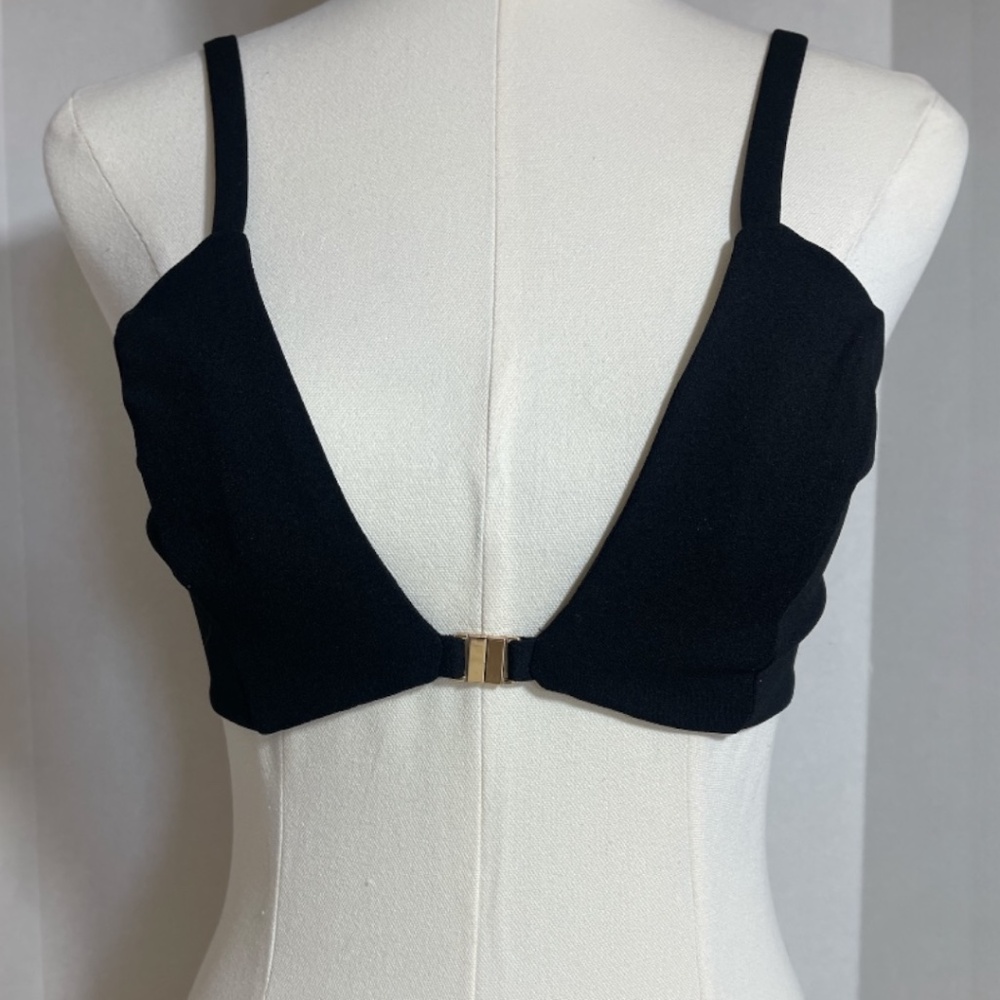 Naked Wardrobe Black Front Clasp Bralette Crop Top Size Medium Made in USA